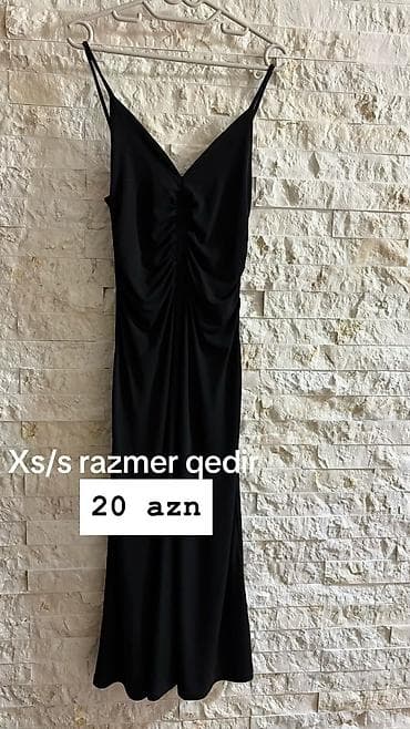 benetton canta: - Qara uzun slip tipli don: nazik çiyin qayışları, V-yaxa, ön hissədə — 8