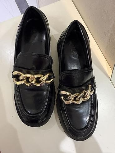 Мокасины и лоферы: Guess, Размер: 37, цвет - Черный, Б/у — 2