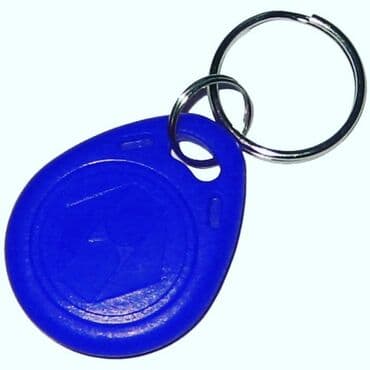 qapi ustu asmalar: Domofon açar kart brelok kopya olunmasi. Brelok açar 1 ed - 4 azn — 4