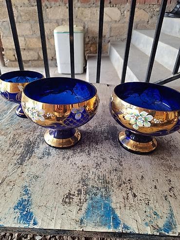 sevimli it sekilleri: Qablar 4lu dest unvan Gence — 2