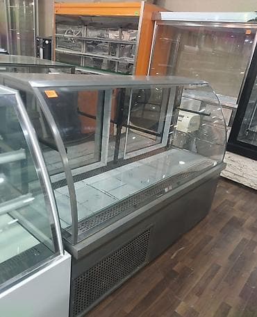 Soyuduculu vitrin – şirniyyat, deli məhsulları və hazır yeməklər üçün