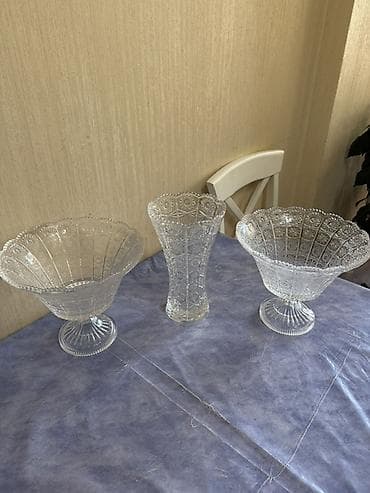 meyve qabl: Şüşə dekor dəsti - 3 parça: 2 ədəd ayaqlı meyvə/gülab qablari və 1 — 1