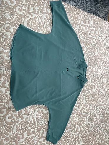 Костюмы: Hammısı 50 Azn. Tək tək isə 15 azn Qadın geyim dəsti – şık, ofis və — 2