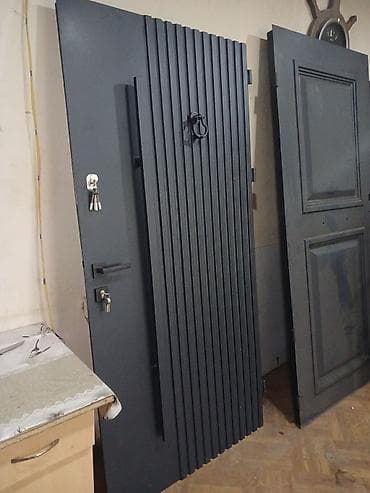 Metal giriş qapısı - Material: möhkəm polad konstruksiya - Rəng və