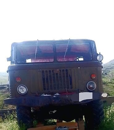 islenmis kompressor: GAZ-66 yük maşını - Model: GAZ-66, taxta bortlu platforma - Kuzov: üç — 2