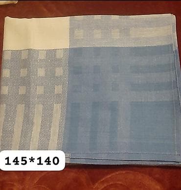 Qədimi kətan süfrə sandıq malı - Ölçü: 145 × 140 sm (şəkildə