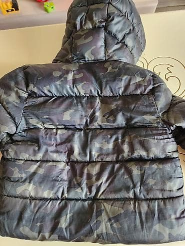 ust geyimler: Oglan uşagına kurtka 12-18 ay, yaxşı vəziyyətdədi — 2