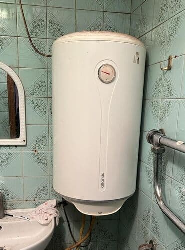 qazli su aparati satilir: Ariston 80 l — 1