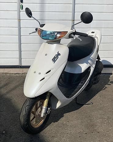 changan benni kreditle: Honda Dio ZX scooter - Model: Honda Dio ZX (AF35 seriyası loqosu — 1