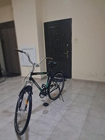 İşlənmiş Şəhər velosipedi Stels, 28", sürətlərin sayı: 1, Ünvandan götürmə — 4