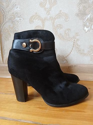 Женская обувь: Размер: 39, цвет - Черный, Б/у — 3