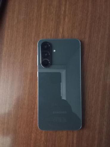 philips xenium 9@9q: Samsung Galaxy A56 5G, 256 GB, rəng - Yaşıl, Barmaq izi — 2