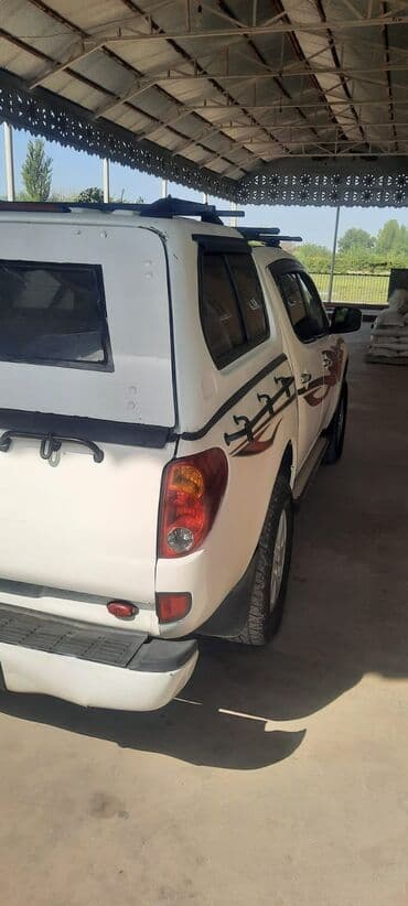 турбо.аз все об автомобилях в азербайджане: Mitsubishi L200 pikap - Gövdə: ağ rəng, ikiturbo kimi dekorativ — 2