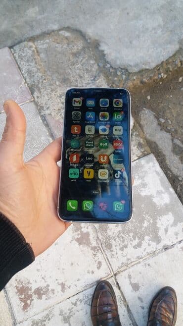 ıphone 7 plus: IPhone Xs Max, Gümüşü, Face ID — 2