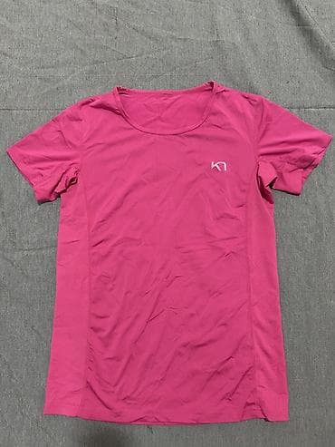 idman dest: Hamsi 5 aznQadınlar üçün idman köynəkləri dəsti Məhsulun tərkibi: - 4 — 3