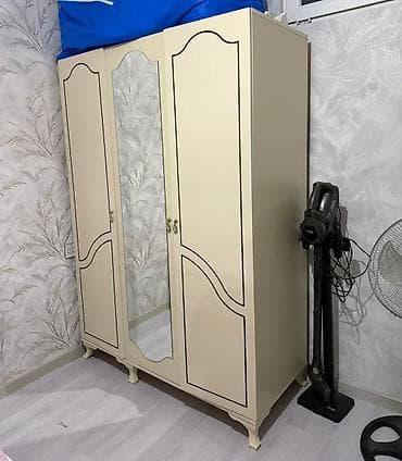 MehimDolab 270₼ Hündürlüyü 1.95 Eni 1.40.Dərinliyi 60. Ünvan Yeni