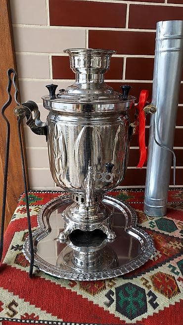 Klassik kömürlə işləyən samovar dəsti - Material: cilalanmış metal lalafo.az -da Klassik kömürlə işləyən samovar dəsti - Material: cilalanmış metal