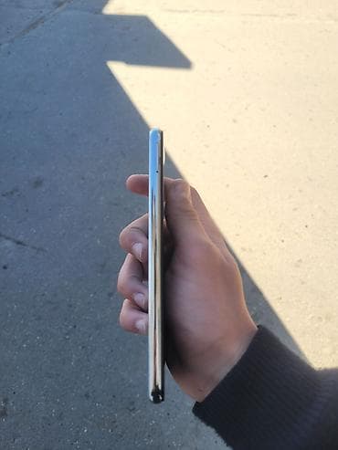 telefolar: Xiaomi Redmi smartfon - Rəng: Açıq mavi (parlaq arxa panel) - Arxa — 2