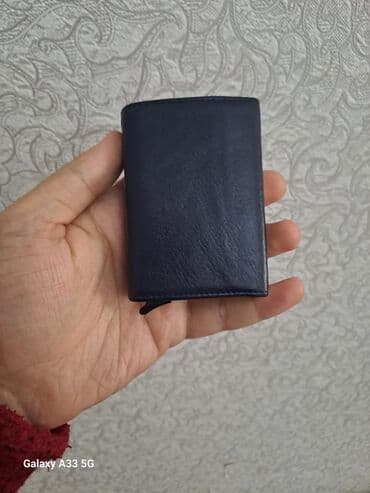 pul yığmaq ucun qab: 20azn. Deridir. Turkiyeden alinib islenmeyb. Real aliciya endirim — 1