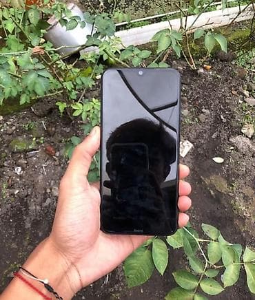 infinix note 12: Məhsul: Xiaomi Redmi Note 8 (qara) Xüsusiyyətlər: - Arxa 4 kampuslu — 4