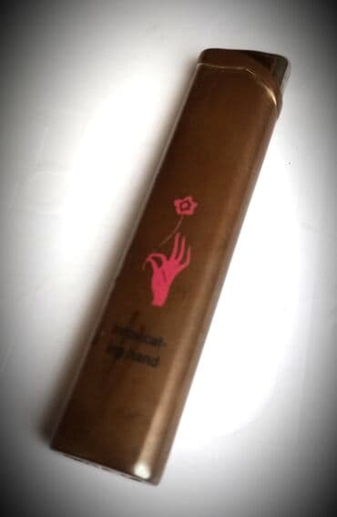 ağ qızılın probu: Qədimi elektron mis alışqan,90 cı illər,işlək vəziyyətdə.Digər — 2