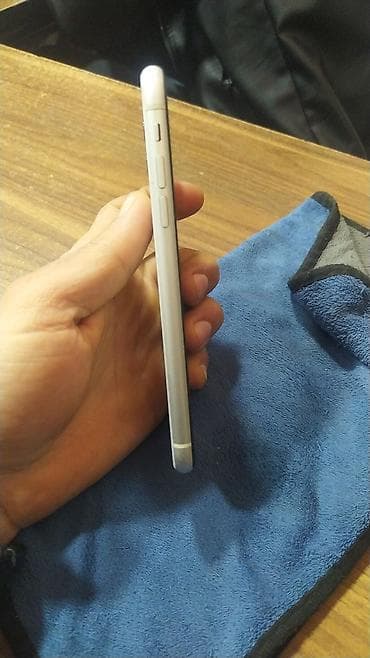 i̇phone 13 pro max: IPhone 11, 64 GB, Ağ, Face ID — 2