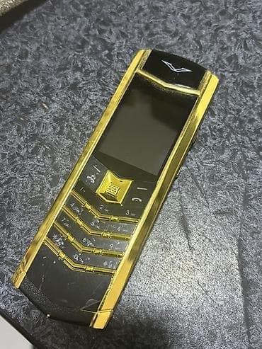 google pixel fold: Vertu rəng - Qızılı, Düyməli — 1