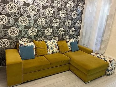 Künc divan 250₼.2 pufiki ilə birgə satılır.Açılır,bazalıdır.Ünvan
