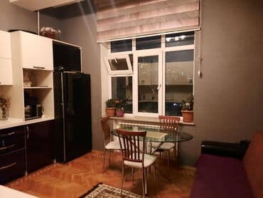 квартиры на ази асланова: Ag səhərdə 7 mertebeli binanın 4-ci mərtəbəsində yerləşən ümumi sahəsi — 8