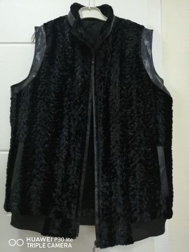 kisi geyimleri 2021: Kişi ücün jiletka — 1