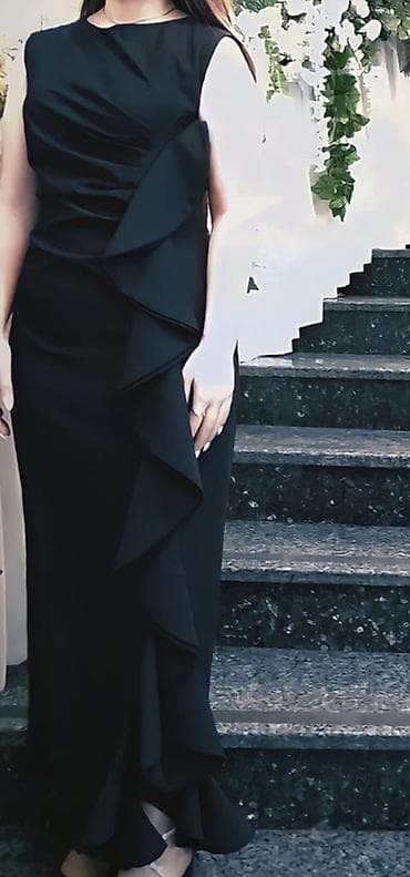 Qara rəngli zərif gecə/libas - Model: Uzun, düz kəsim, qolsuz -