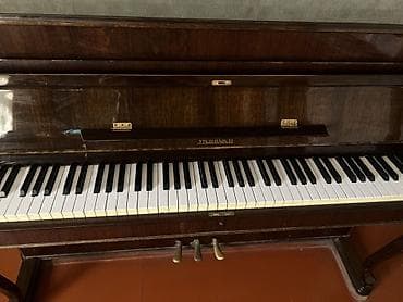 klarnet satilir: 🎹 Satılır – Weinbach piano (1980-ci il, Çexoslovakiya istehsalı) Əsl — 9