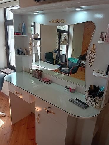 Салонные, медицинские комплекты мебели: Gözəllik salonu üçün tam dəst vizaj/berber masası - Rəng: ağ, qızılı — 8