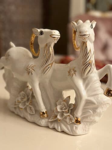 multik sekilleri 202: Fiqur, Keramika, rəng - Ağ — 1