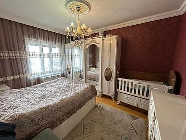 ipateka evler: Ev Yeni-Gəncə, Notariusun yanindadir. Sənədləri qaydasinda,ipotekaya — 3