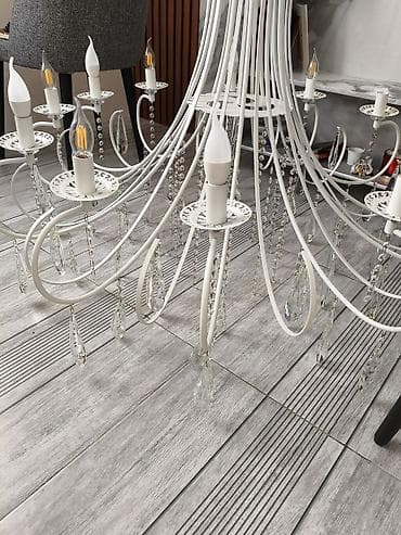 Çılçıraq, 10 və daha çox lampa, Metal