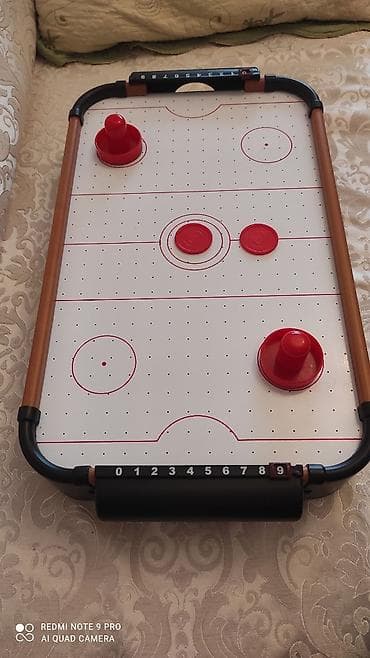 Boks kisələri: Mini stolüstü hava xokkeyi oyunu .30 AZN — 3