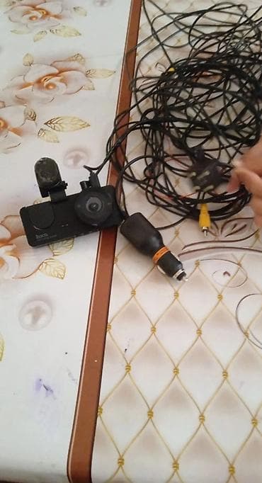 maqintafo: Maqnitol, AUX — 4