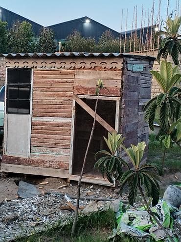 toyuq yuvası: Taxta quşxana / toyuq kümesi - Material: qalın taxta lövhələr və — 8