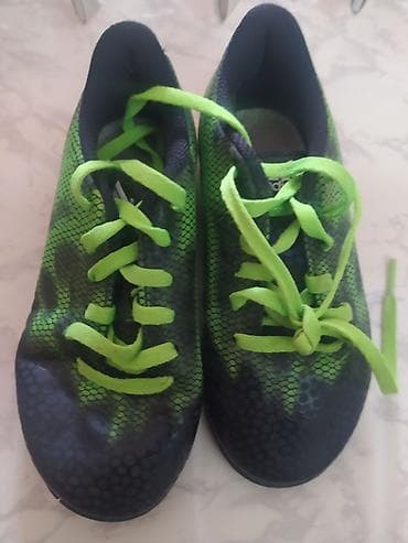 Yenidir.Hec geyinilmeyib.Adidas uşaqlar üçün futbol butsası (çatlı lalafo.az -da Yenidir.Hec geyinilmeyib.Adidas uşaqlar üçün futbol butsası (çatlı