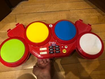 uwaq wekilleri: Pianino ishlemir — 5