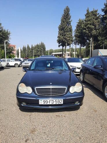 Seplər: Mercedes-Benz C 200: 2 l | Sedan — 3