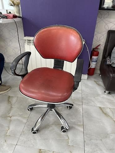 salyan mebel: Təkərli, Qolları tənzimlənmir, Süni dəri — 1