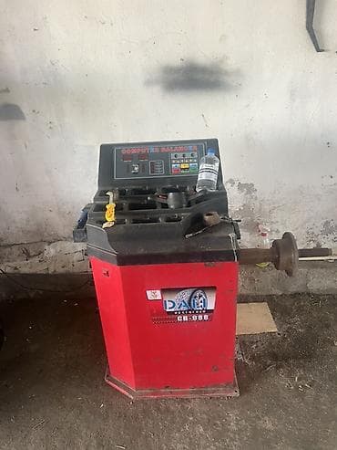 teker aparat: Avtomobil şin servisi üçün avadanlıq komplekti Tərkib: - Şin — 2