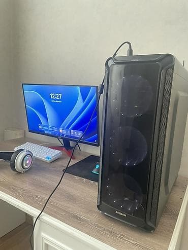 fujitsu notebook: Yüksək performanslı gaming kompüter və Acer Nitro KQ251Q 24,5" 250Hz — 3