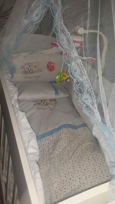 samavar boyuk: Oğlan və qız üçün, İşlənmiş, Dördbucaq, Beşik, Dəst ilə, Matras ilə, Yellənmə mexanizmsiz — 1