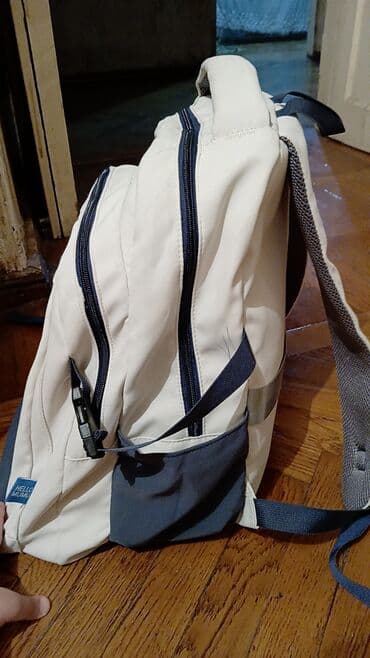 купить бу чемодан: Bu neytral rəngli bel çantası gündəlik istifadə üçün uyğundur — 2