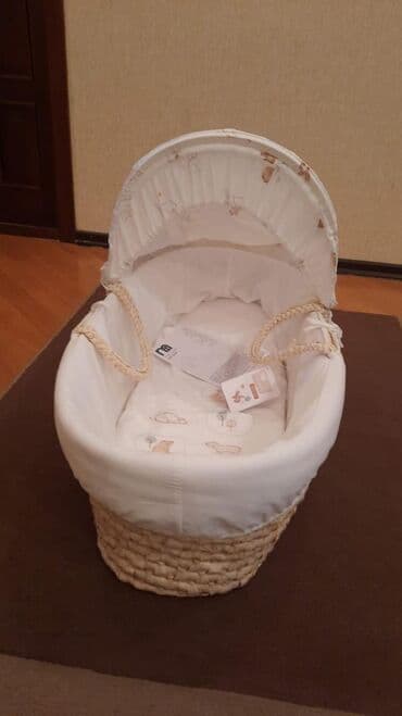 uşaq paltar səbəti: Mothercare den alınıb cemi 1-2 defe istifade olunub ela veziyyetdedir — 1