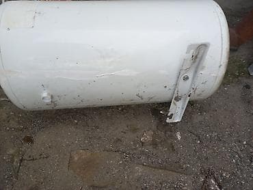 DeLuxe markalı divar tipli elektrik su qızdırıcısı (boyler) lalafo.az -da — 2 DeLuxe markalı divar tipli elektrik su qızdırıcısı (boyler) — 2