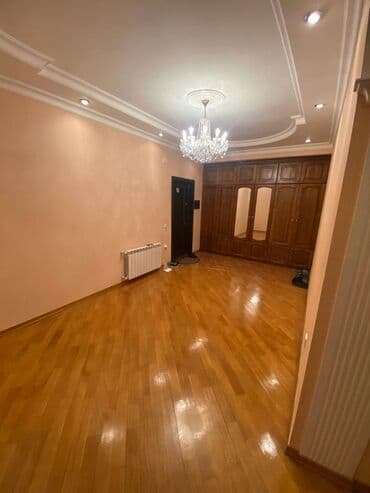 yeni evlər: Bakıxanov qəs., 4 otaqlı, Yeni tikili, 170 kv. m — 6